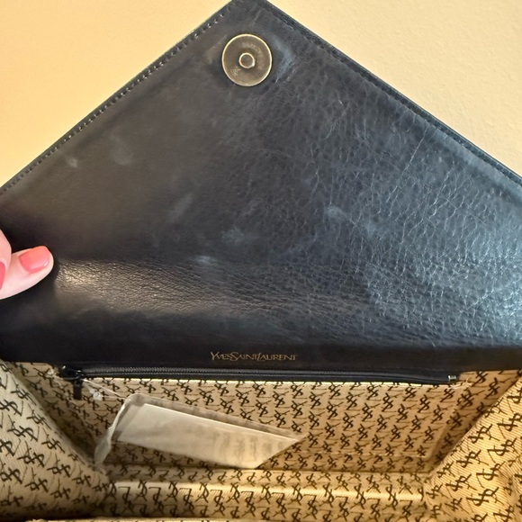 YSL - Vintage Black Lambskin - Leather Clutch - Picture 9 of 12